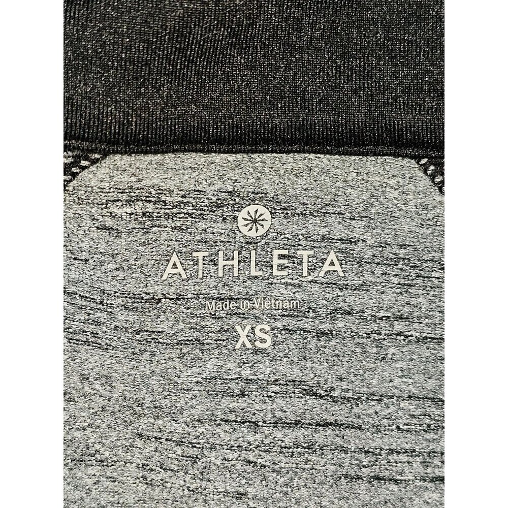 Athleta Women's Grey Running Wild 1/4 Zip Pullover Sweatshirt Top Size XS 1929 - Picture 7 of 11